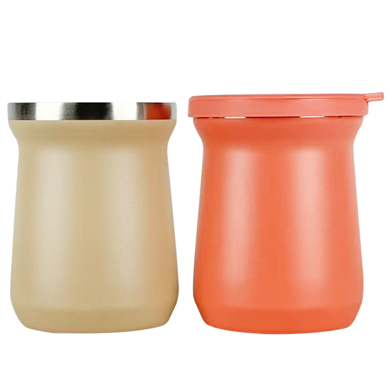 Mini Cute Mate Mug with Silicone Lid